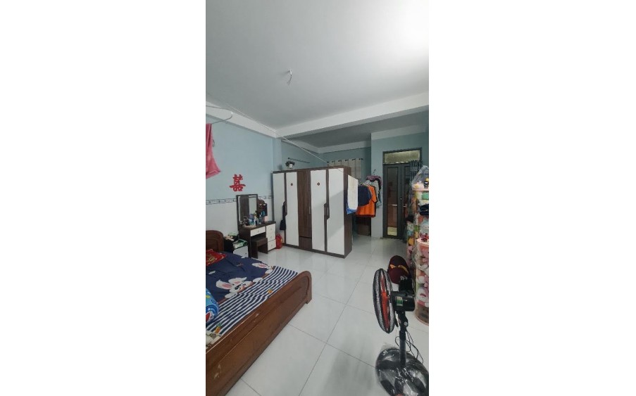Gần MT Tỉnh Lộ 10. Bình Tân. Cách Q,6 chỉ 600m. Dt: 41 m²x 4T. Chỉ 4.3 tỷ.